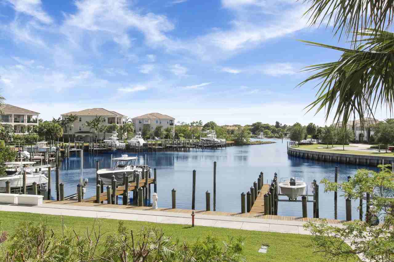 13587 Treasure Cove Cir - Photo 2 of 16