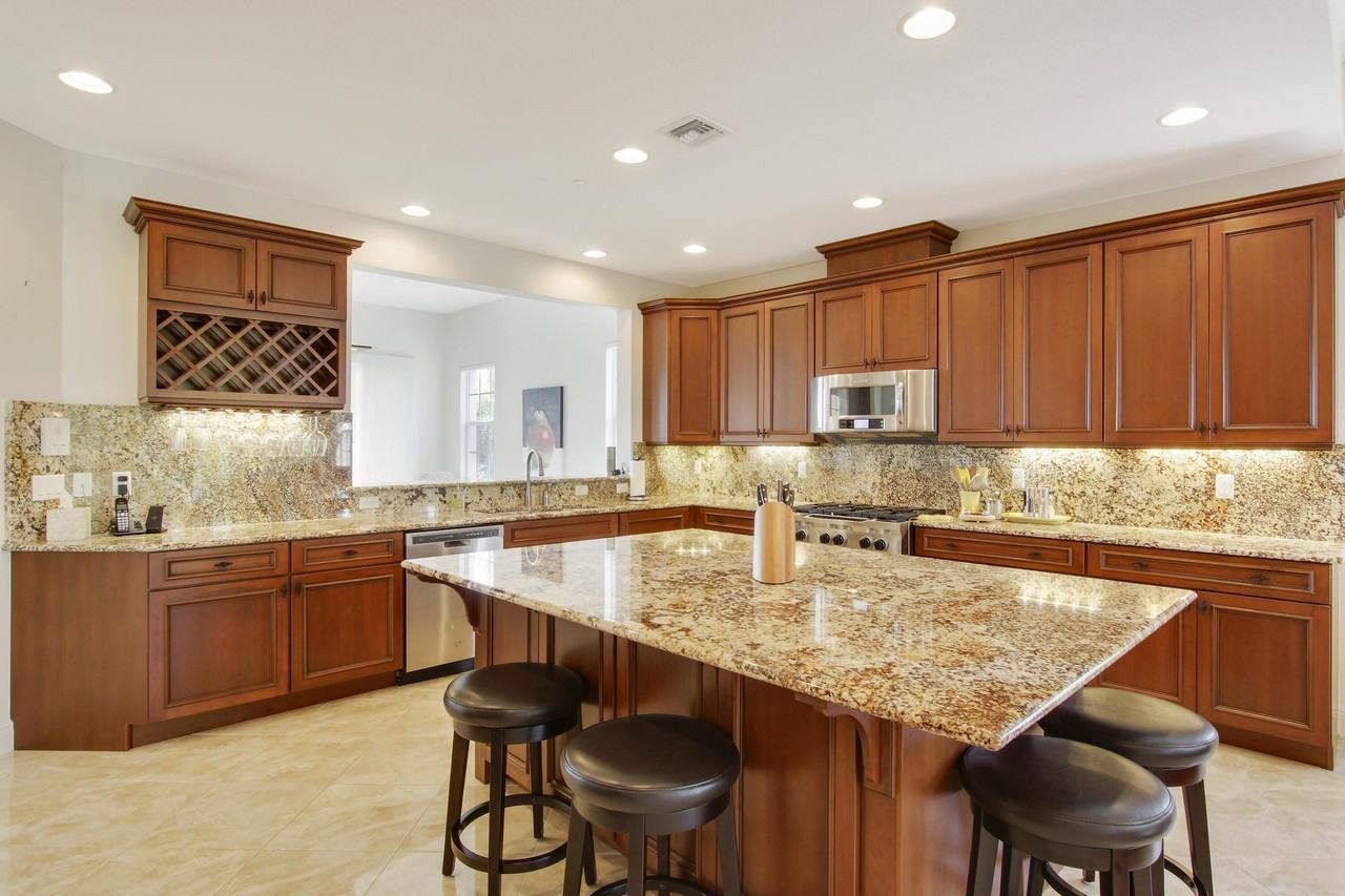 13587 Treasure Cove Cir - Photo 6 of 16