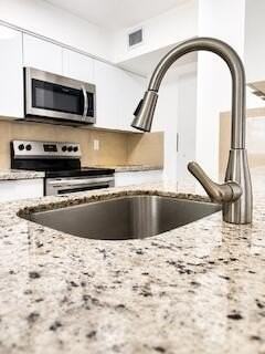 15221 Sw 80th St #104 - Photo 6 of 11
