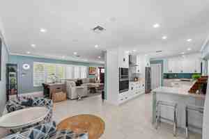 featured image of 4430 Ne 30th Ave