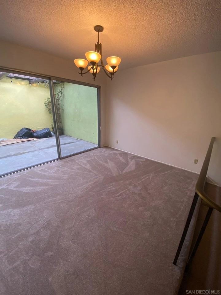 4319 Collwood Ln - Photo 5 of 26