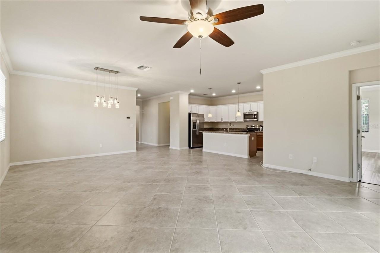 7156 Marsh View Ter - Photo 7 of 50