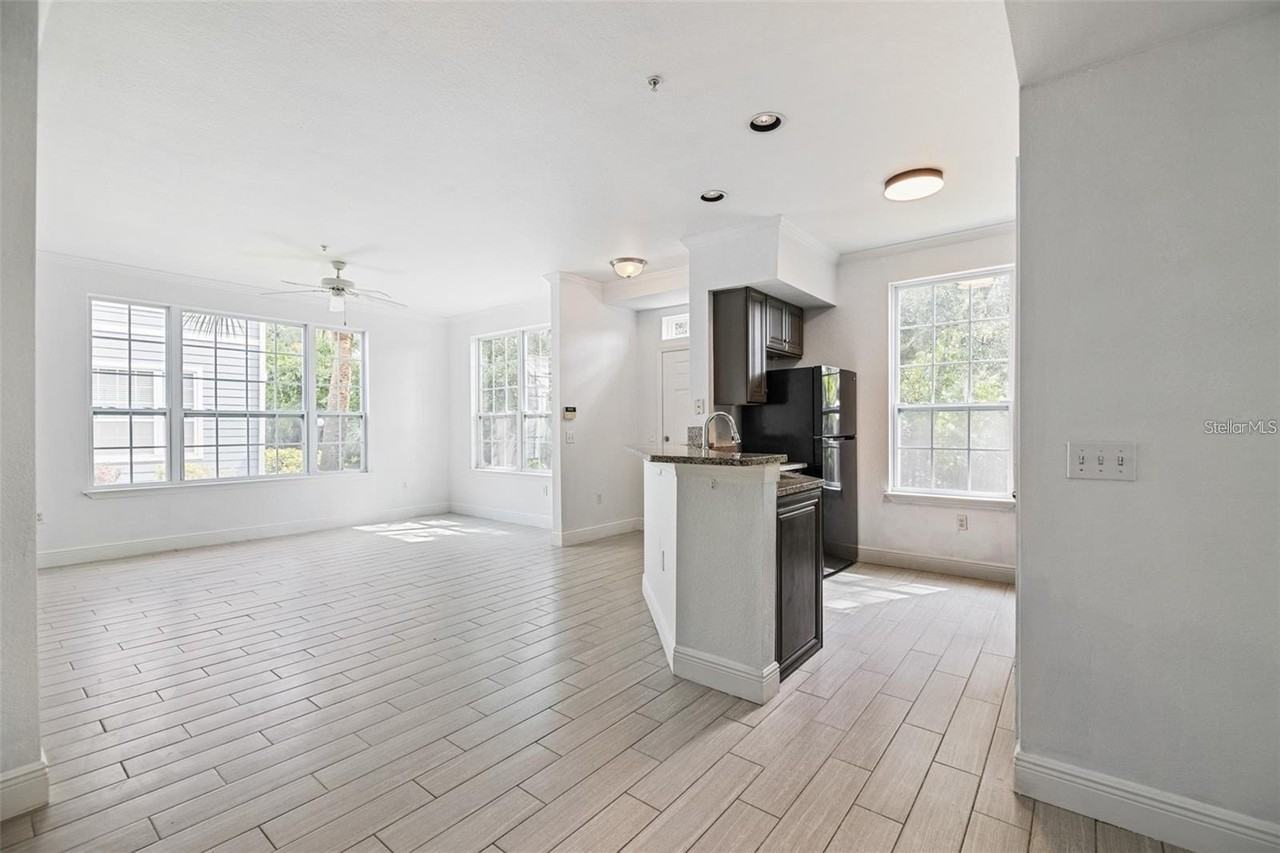5571 Rosehill Rd #104 - Photo 6 of 34