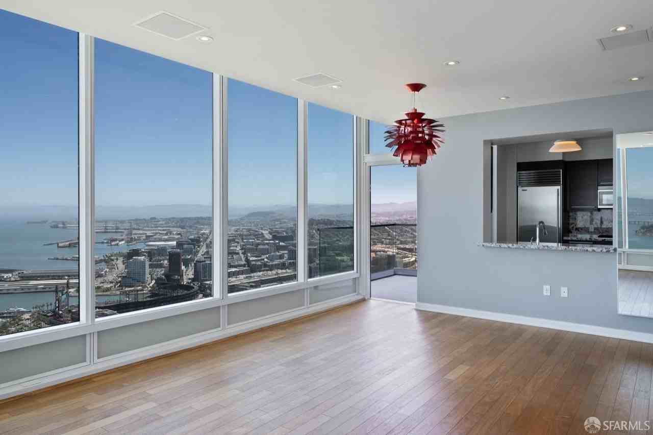 425 1st St #5402 - Photo 3 of 50