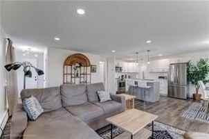 featured image of 66 Girard Ave #423