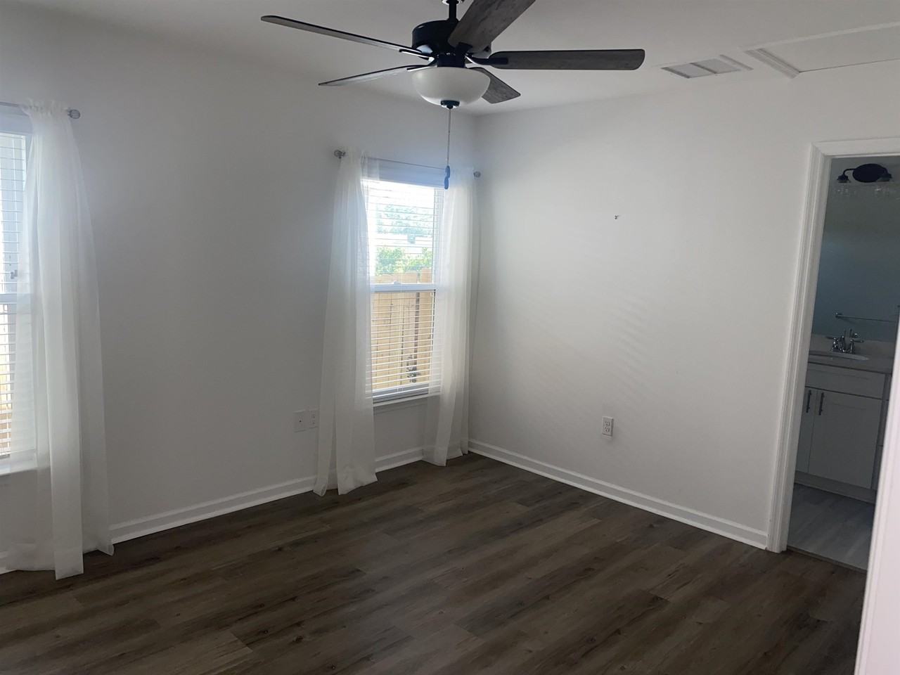 3611 Meadow Vista Ln - Photo 5 of 10