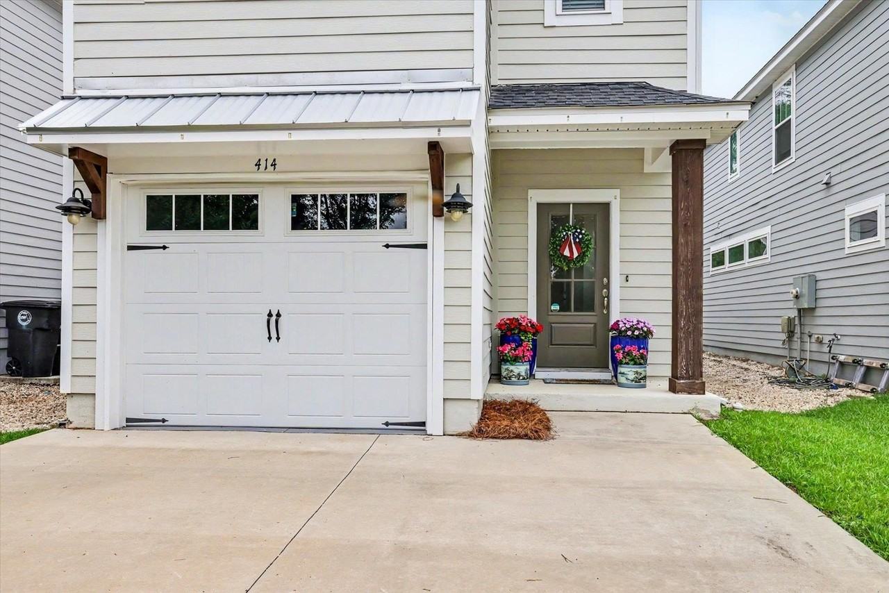 414 Grand Oaks Rd - Photo 6 of 50
