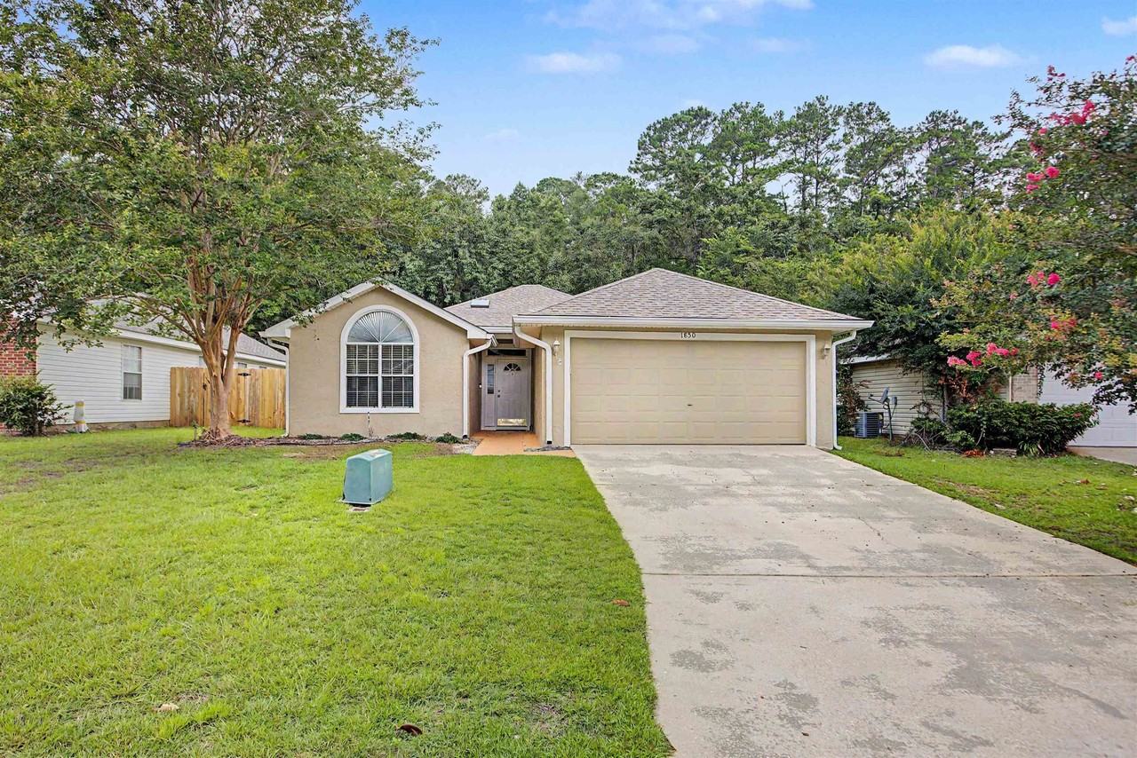 1850 Newman Ln - Photo 2 of 50