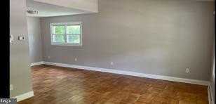 2410 Shellpot Dr - Photo 5 of 16