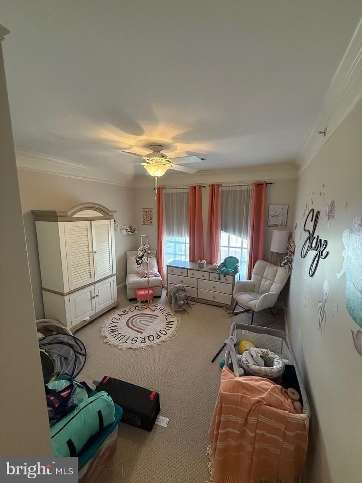 12001 Old Vine Blvd #305 - Photo 5 of 14