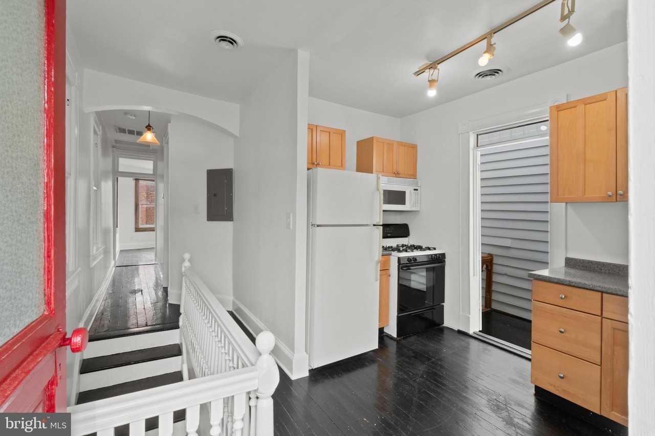 55 West St #3 - Photo 6 of 24