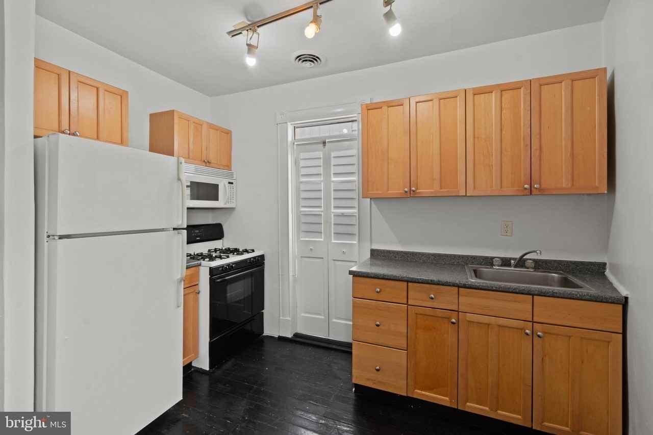 55 West St #3 - Photo 7 of 24