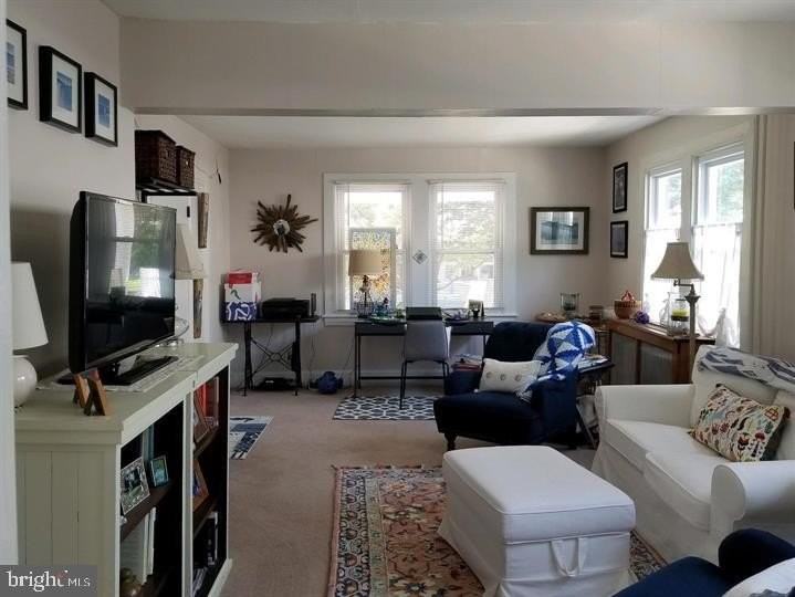 20 Locust Ave #B - Photo 5 of 11