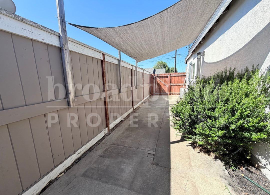 702 Pitman St #ADU - Photo 7 of 8