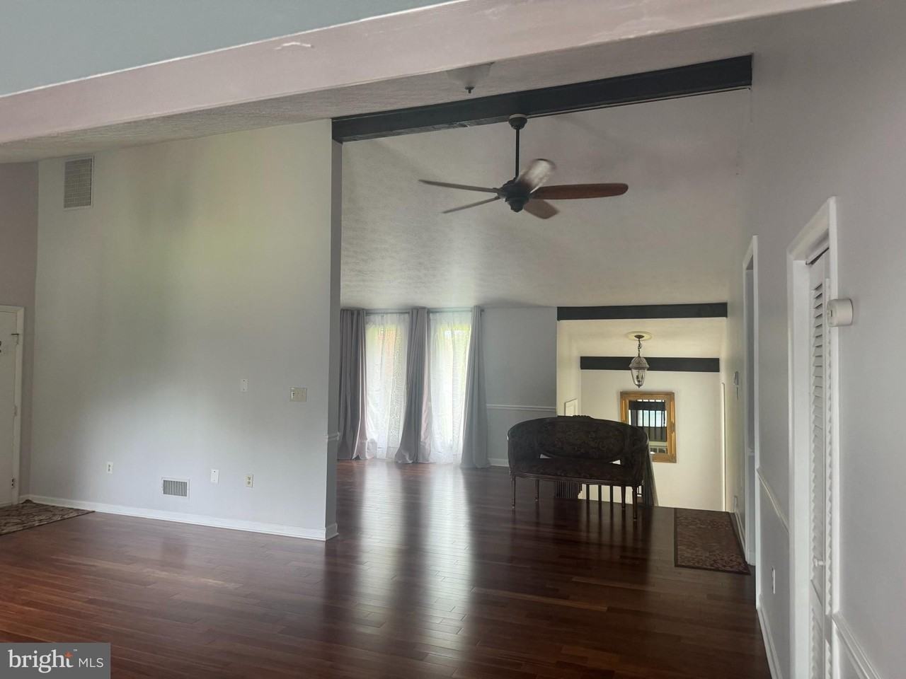 3424 Shady Ln - Photo 5 of 18