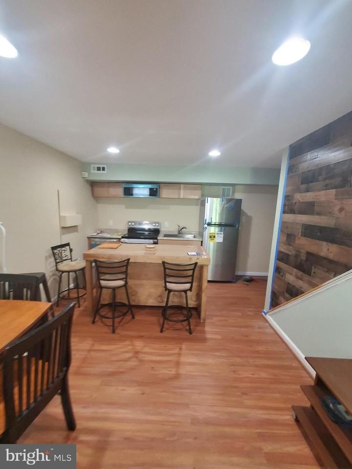 1610 Nordic Hill Cir - Photo 7 of 17