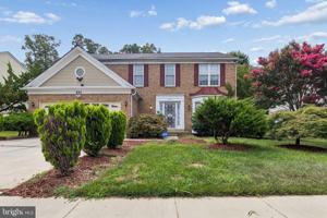 featured image of 820 Chatsworth Dr
