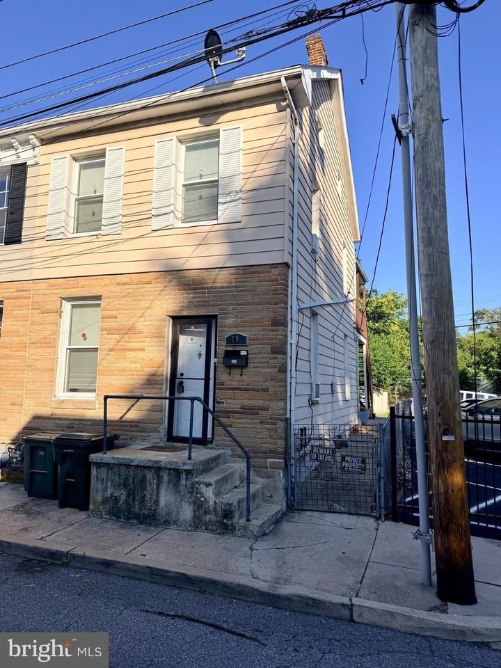 70 Madison Ave - Photo 2 of 12