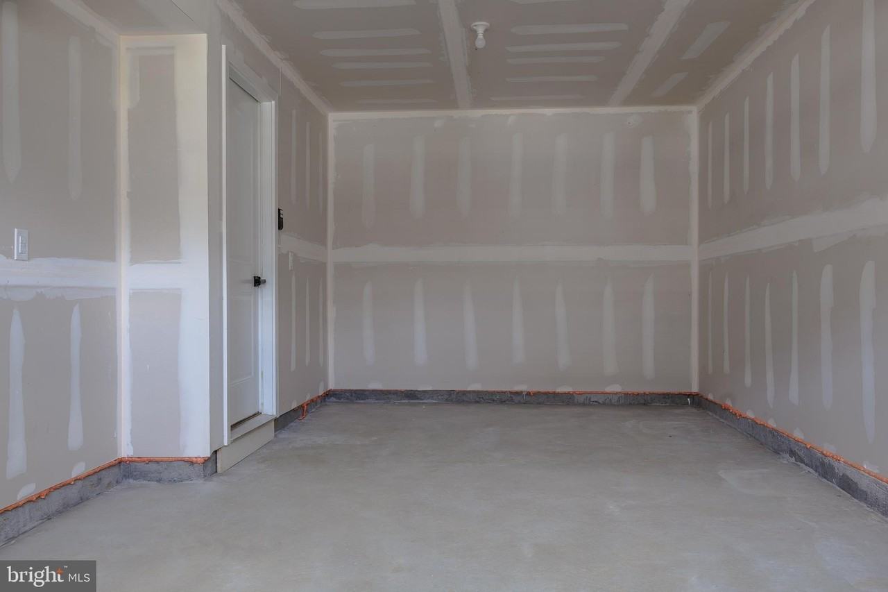 6 Foxwood Dr - Photo 6 of 29