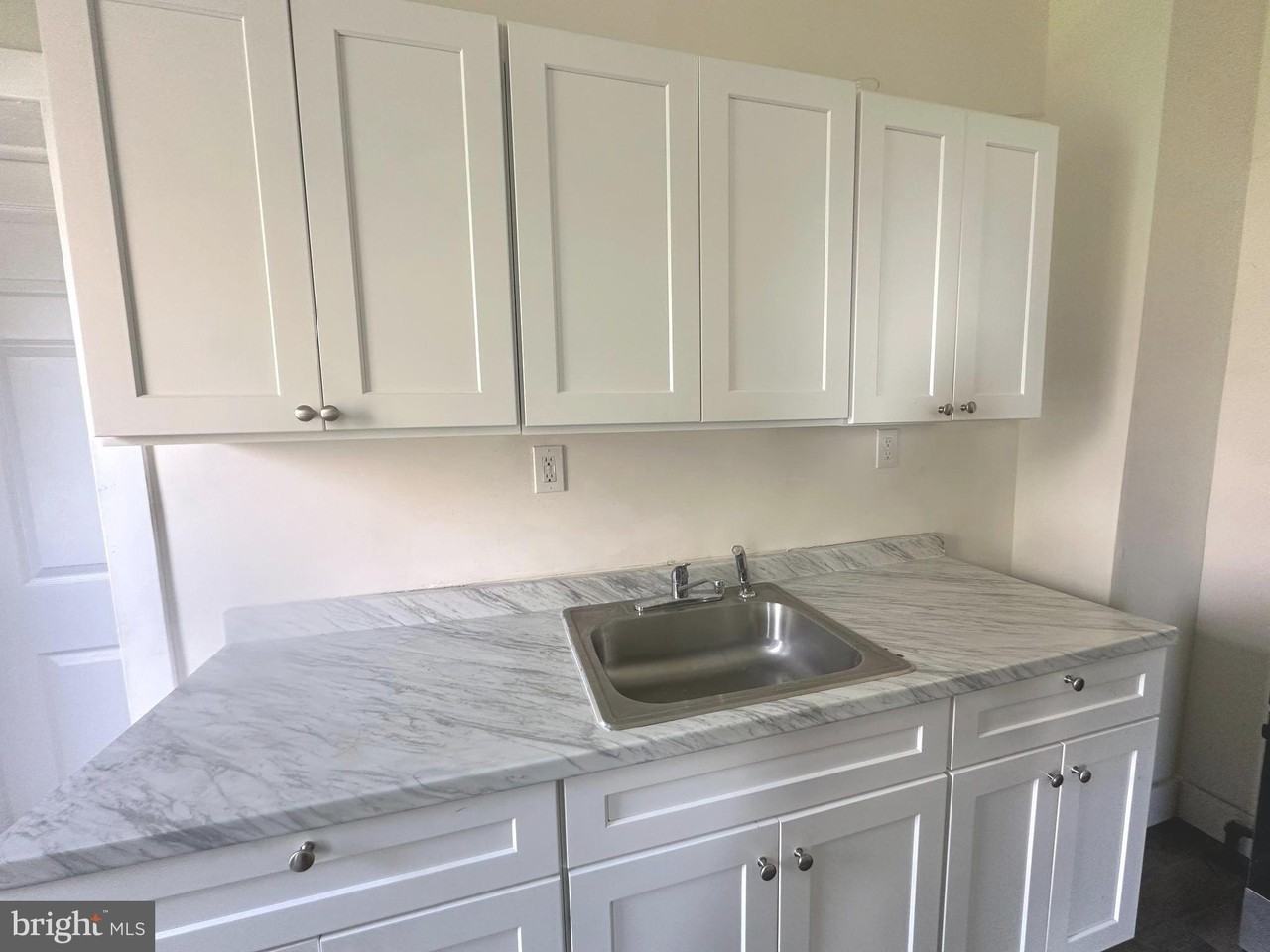 702 Martin Luther King Jr Blvd - Photo 7 of 18
