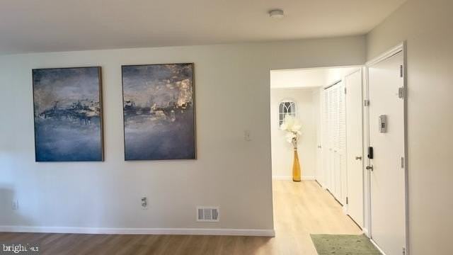 11 Twin Rivers Dr #M - Photo 6 of 25