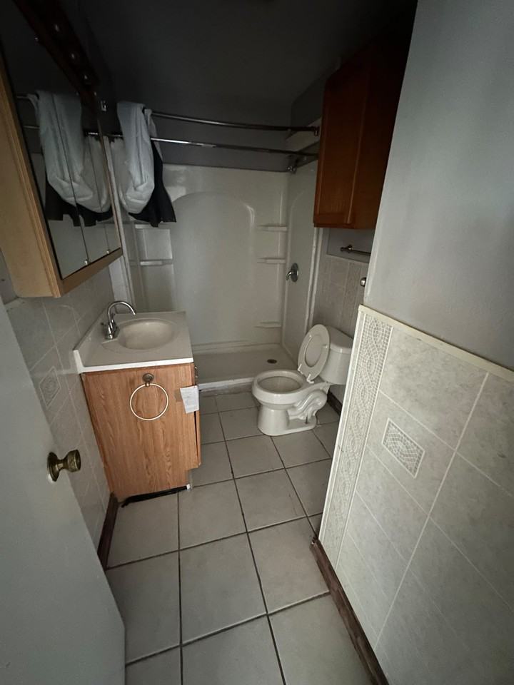 103 N Florida St #1 - Photo 6 of 6