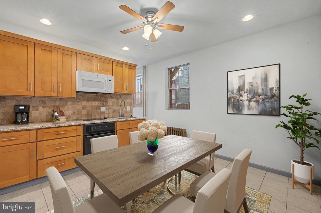 1425 Jackson St #1R - Photo 7 of 21
