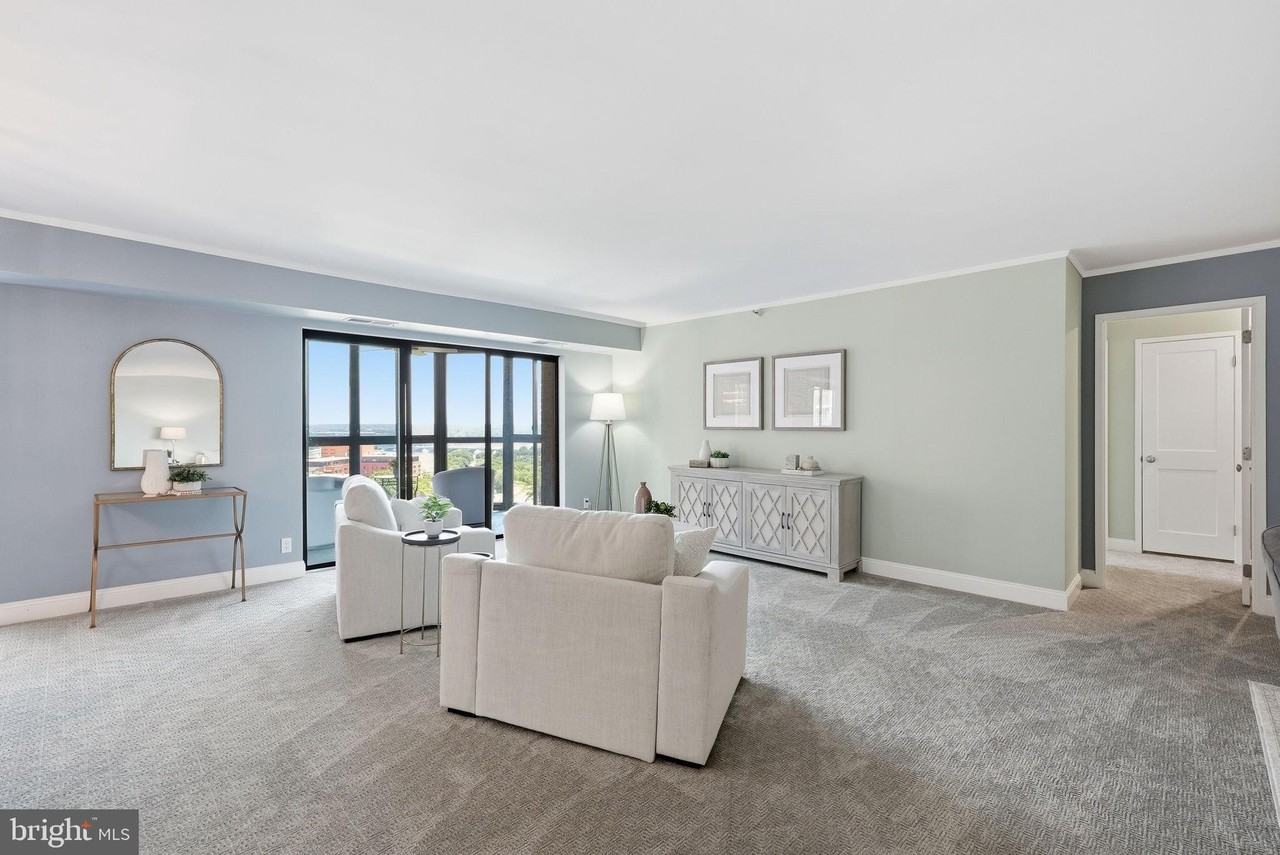 1600 N Oak St #1410 - Photo 4 of 41