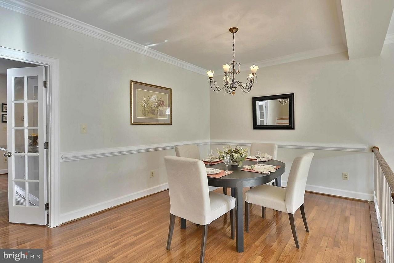 1809 Fawncrest Ct - Photo 3 of 26