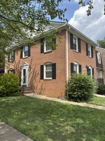 5266 Leestone Ct - Photo 2 of 24
