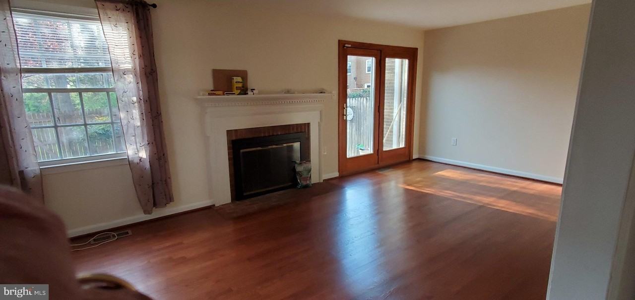5266 Leestone Ct - Photo 7 of 24