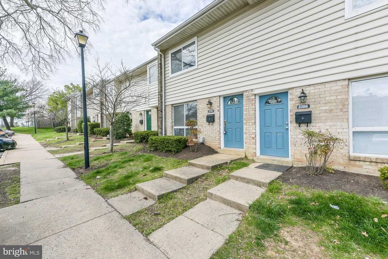 2208 Huston Pl - Photo 7 of 26