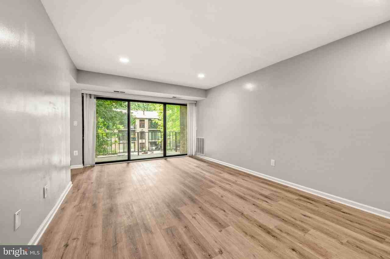 2045 Royal Fern Ct #41-11C - Photo 5 of 34