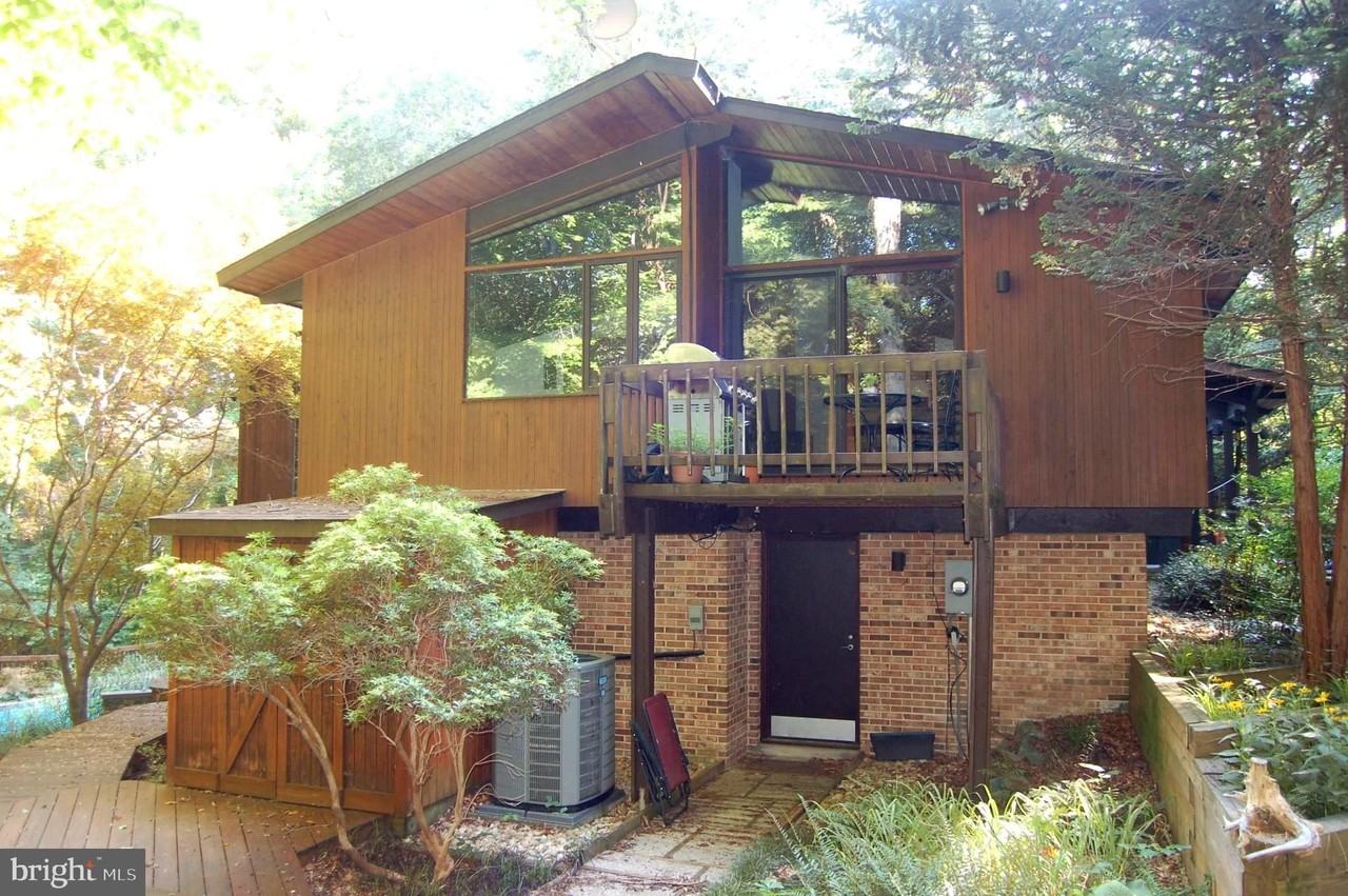 9728 Swift Creek Ct - Photo 4 of 50