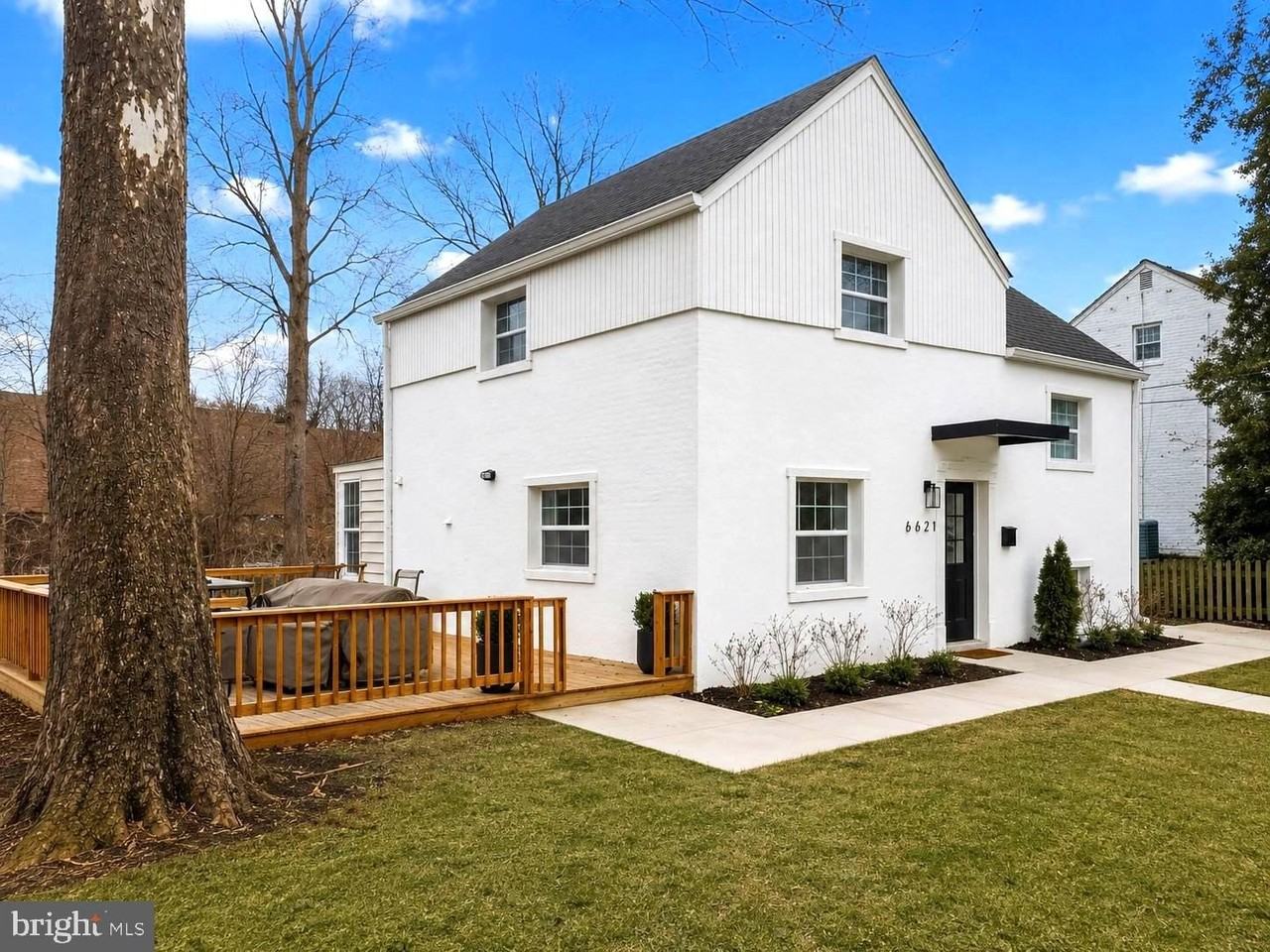 6621 Hallwood Ave - Photo 4 of 50
