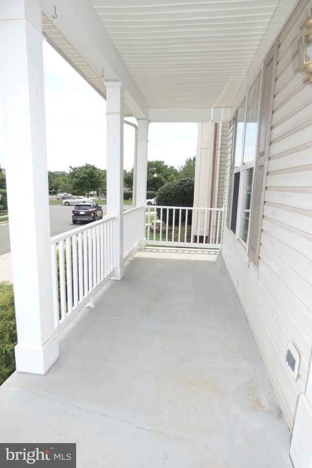 20957 Duryea Ter - Photo 3 of 41