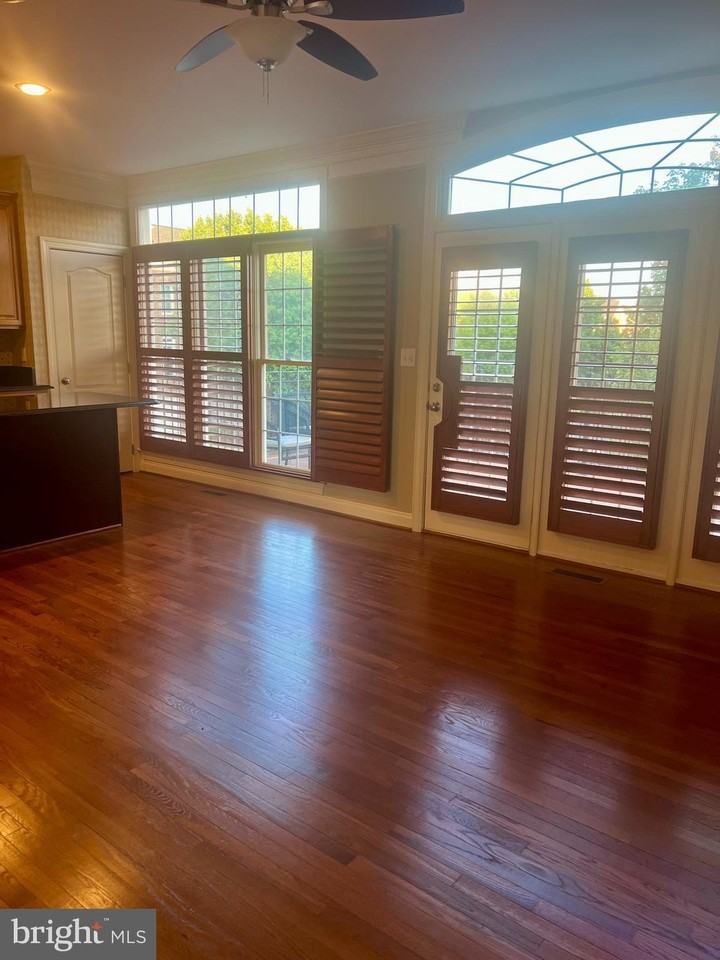 43797 Apache Wells Ter - Photo 5 of 14