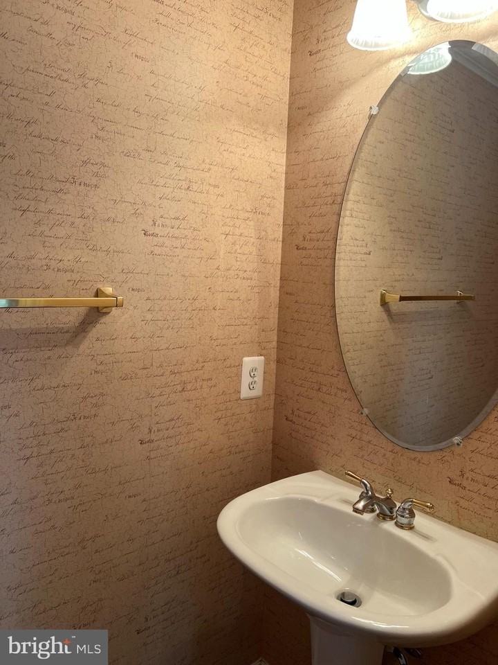 43797 Apache Wells Ter - Photo 7 of 14