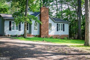 207 Madison Cir - Photo 1 of 1
