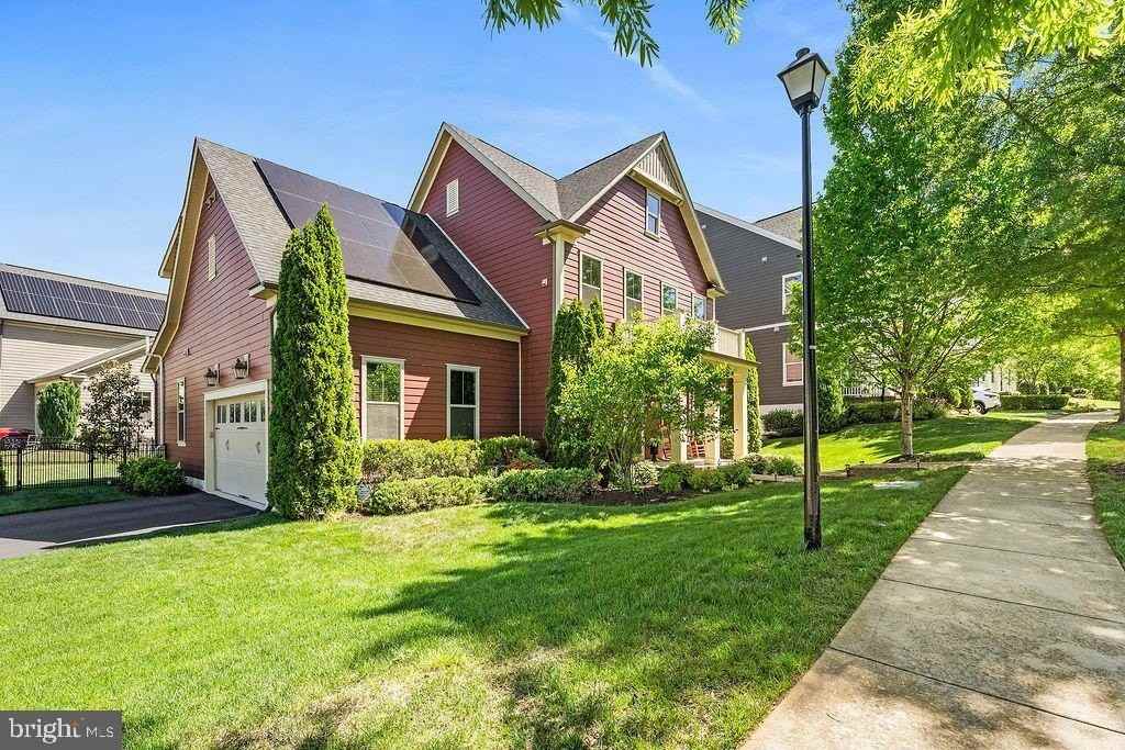 17243 Miss Packard Ct - Photo 6 of 50