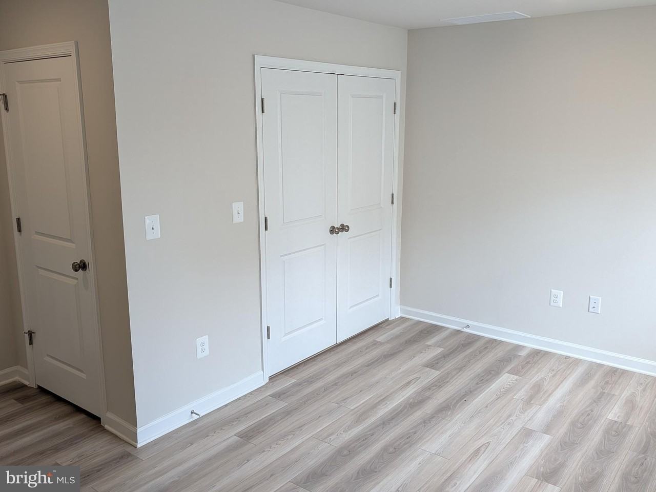 209 Swan Field Ave - Photo 4 of 31