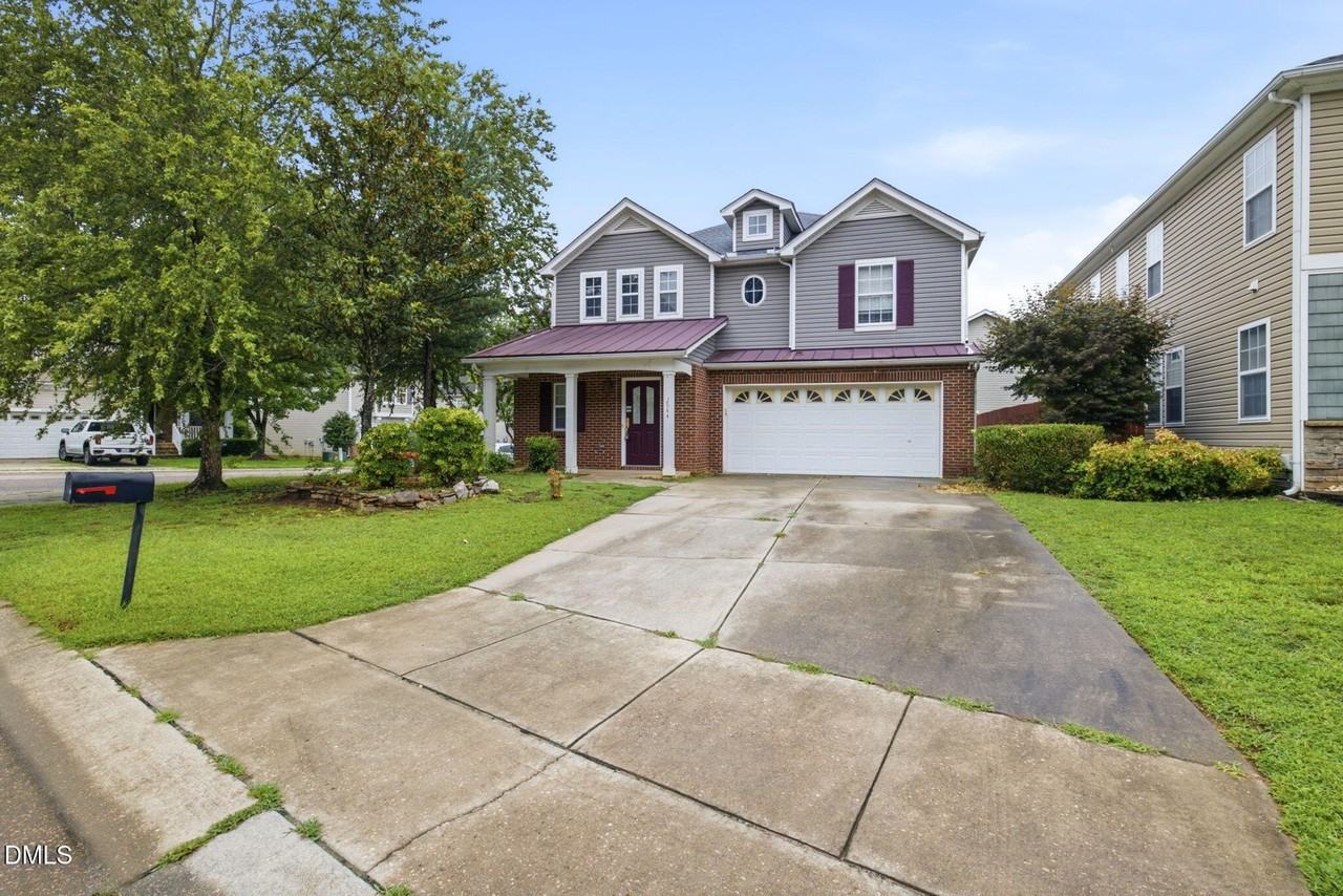 2944 Glade Aster Ct - Photo 4 of 37