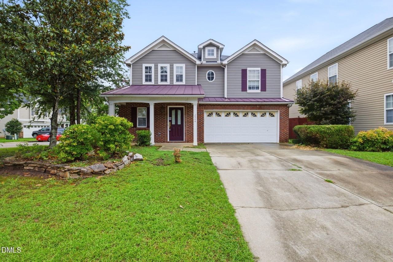 2944 Glade Aster Ct - Photo 5 of 37