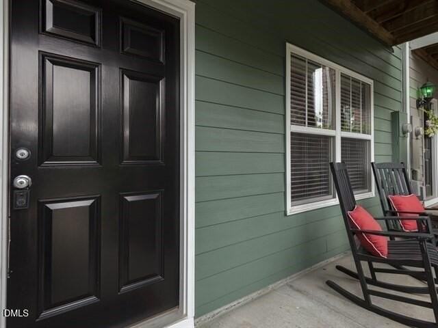 340 Kinellan Ln - Photo 2 of 22