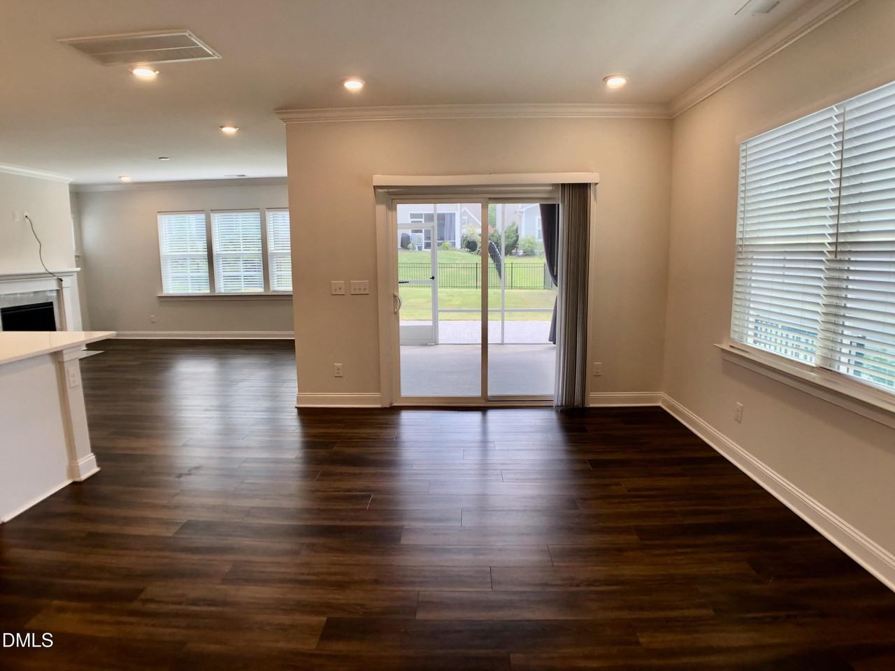 313 Ivy Arbor Way - Photo 3 of 24