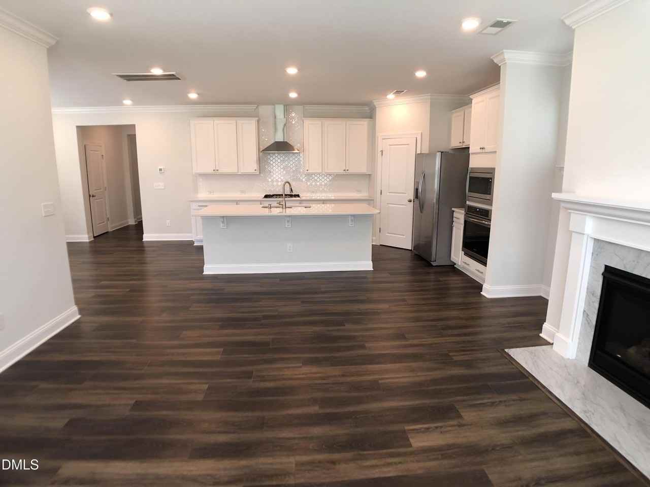 313 Ivy Arbor Way - Photo 7 of 24