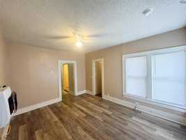 featured image of 1205 Austin St #3