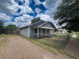 2412 Buchanan St - Photo 1 of 1