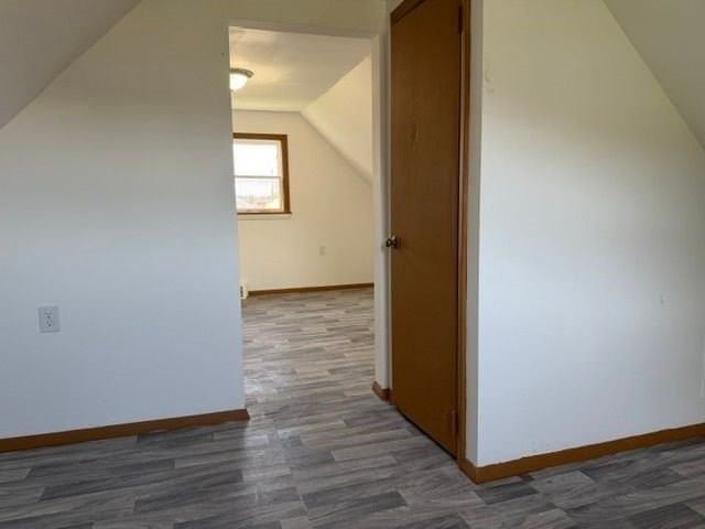 832 Delaware Ave - Photo 5 of 12