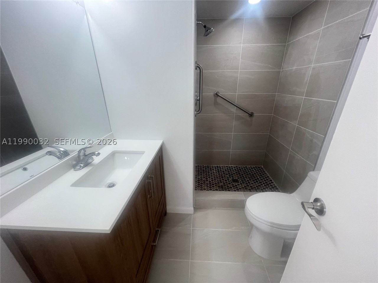 8500 Sunrise Lakes Blvd #111 - Photo 4 of 19